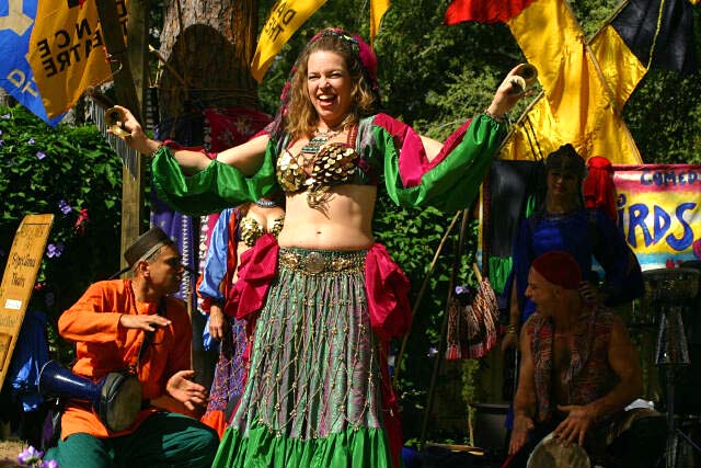 Gypsy Dance Theatre - Farasha - Photo by Joe Hill